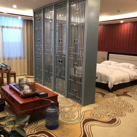 Gushi 198 Business Hotel (Xiangzhang Avenue)