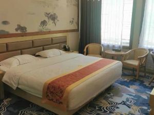 Longli Jiaxing Fashion Hotel