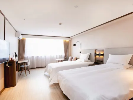 HanTing Hotel (Changchun Jilin University First Hospital Yulin Cultural Square) Отели рядом с достопримечательностью «Jinlin University (Chaoyang Campus)»