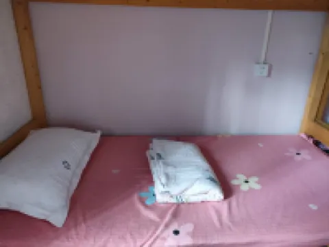 暖居青年旅舍（拱北口岸店）