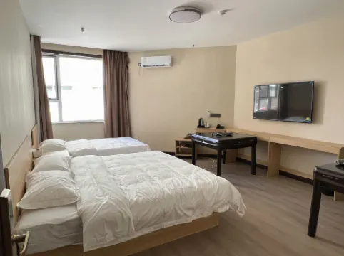 Yinlun Hotel (Datong Ancient City)