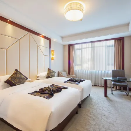 Hengdian World Studios · Grand Hotel (Near Qin Dynasty Palace & Riverside Scene Qingming Picture) Hotels in Dongyang