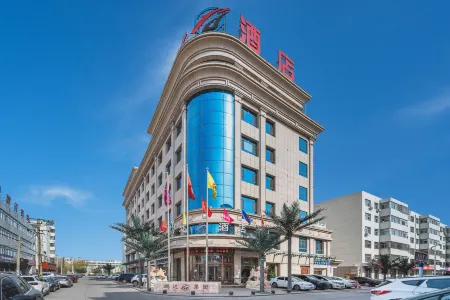Peng Da Hotel Отели рядом с достопримечательностью «Hong Shi Xia»