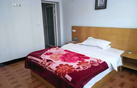 餘慶石羊湖酒店