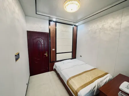 Yunlai Hotel Отели в г. Синан