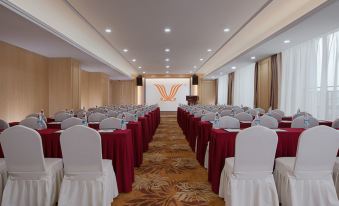 Vienna International Hotel (Dazhou Shifu)