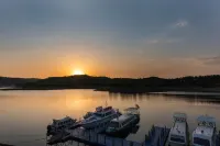 Danjiangkou Canghai Resort Hotel