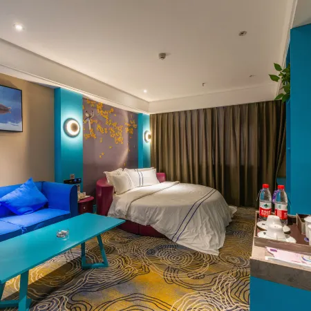 Mengzhou Huiyijia Business Hotel