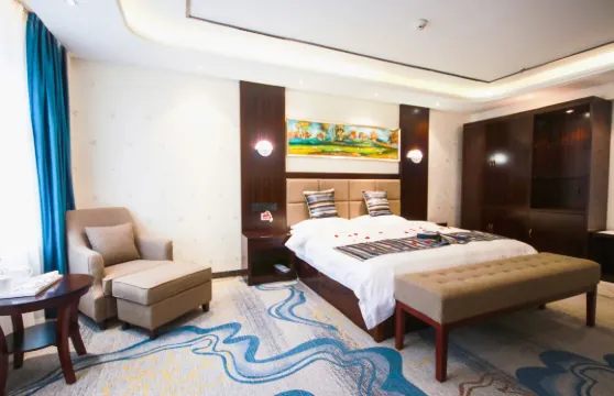 積石山麗豐賓館