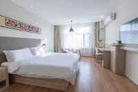 HanTing Hotel (Weifang Dongfeng East Street Taihua City)
