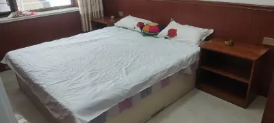 Jiaocheng City Xinjia Farm House Hotels near Hexagrams Mountain