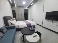Qianbaidu Chain Apartment (Yuyuan Huating Branch)