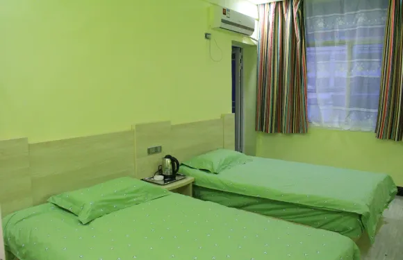 鎮坪陽光快捷民宿