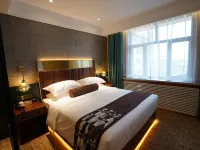Urumqi Tianshan District Government Store James Joyce Coffetel Hotel in zona Urumqi Vocational University Qingnian Road Campus