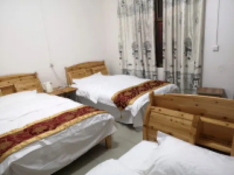 Luoping Haojinglou Homestay