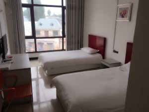 Xixia AAA Holiday Inn