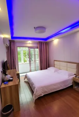 Jinlu Business Hotel Hotels near Hanshiliyuan Leisure Square