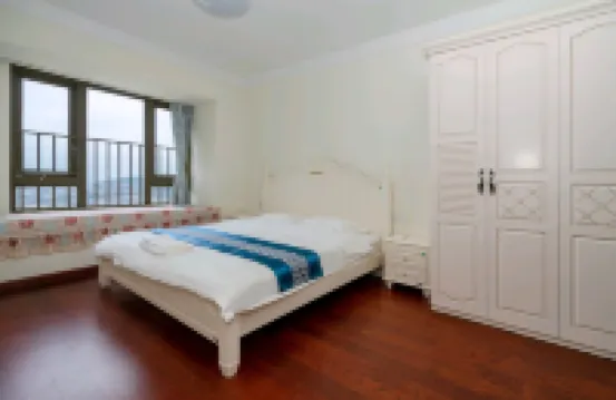 Lijia Beach Apartment (Beihai Yintan Shop)