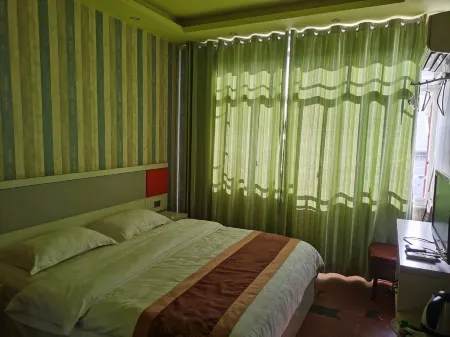 Cenggong Yipin Miaoxiang Hotel Отели рядом с достопримечательностью «Cengong Longyi Tianjie Pedestrian Street»