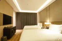 Huayuan Hotel Hotel di Xiantao