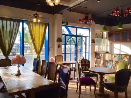 Shangchuan Xiari Hotel (Sanzhou Wharf) Отели рядом с достопримечательностью «Feisha Beach Tourist Centre of Shangchuan Island»