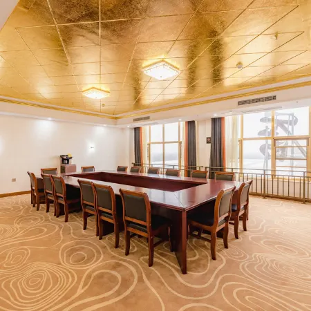 Weishi Fuyuan International Hotel