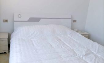 Jiaocheng Xiyingli New Hotel