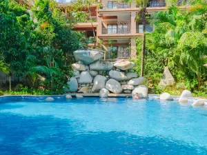 Top 3 Hot Spring Hotels in Baoting