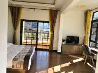 Lanyuexuan Farmstay Jiaozi Snow Mountain