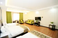 Colorful Royal Hotel (Qingzhen Time Guizhou Ancient Town) Hotels in Qingzhen