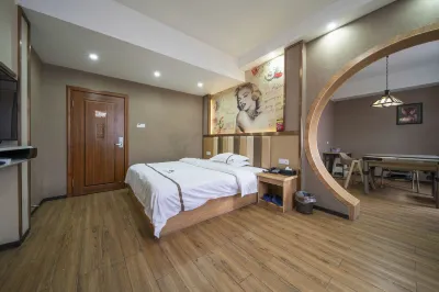 Fuyang Jinguzi Hotel Hotels near Taohuadong