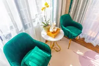 Lake view hostel -  อินน์