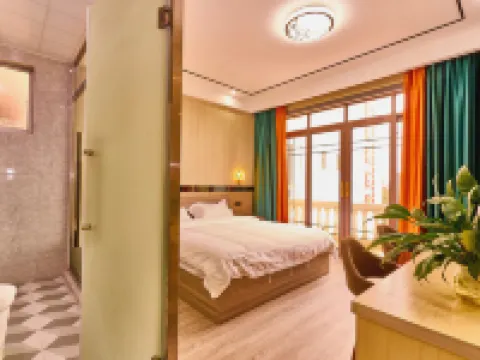 Sanniang Bay Seaview Inn Hotels in Qinzhou