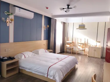 Haowangyuan Hotel, Lijiang River