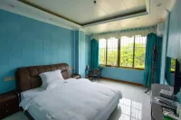 Zhuoqi Business Hotel