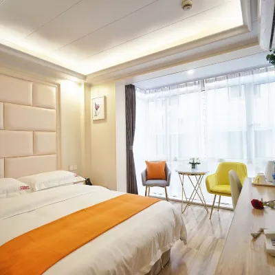 Shell Hotel (Shanghai Songbin Road Metro) Hotels near Songbin Road Station