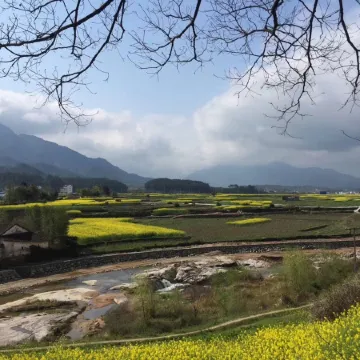 Jixi Xianghua Inn