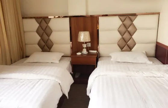 西吉會師大酒店