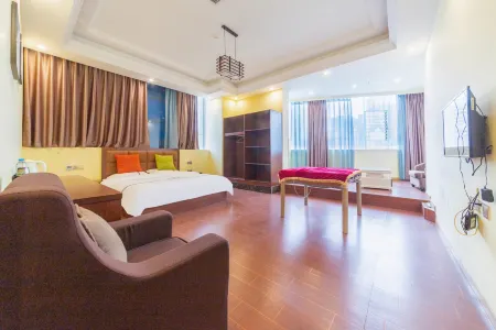 The British Time Hotel Отели рядом с достопримечательностью «Penglai Park (Northeast Gate)»