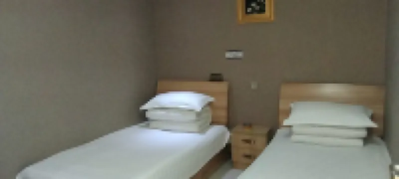 Dongcheng Hotel