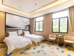 Jinggangshan Yuanlin Business Hotel