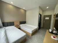 Xiaoyi Xinyuan Hotel