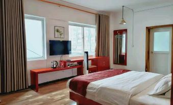 Yongde Qianglian Hotel