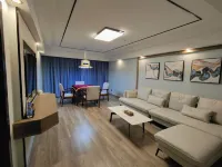 BUCKINGHAM PALACE HOTEL Hotels in Jiahe