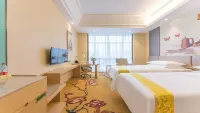 Vienna Hotel (Fuzhou Changle Zhenghe Subway Station)