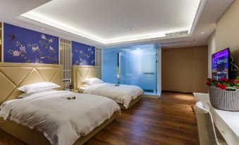 Junxi Theme Hotel