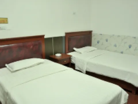 Yueyang Lishui Hotel Hoteles en Miluo