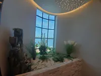 Yunrun Light Luxury Hotel Hotel di Qin County