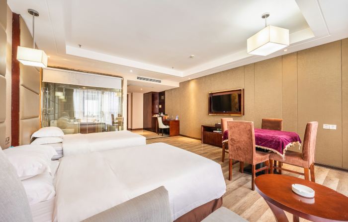 Nayong Hotel