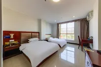 Yingde Yixiu Hotel - parkir